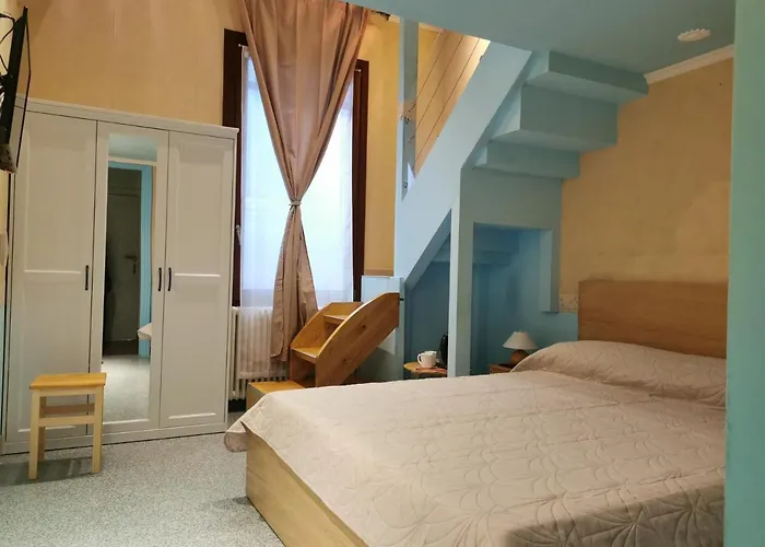 Venice Dose Suite